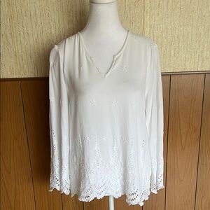 Chenault White Eyelet Scalloped Boho Long Sleeve Blouse‎ Size Large